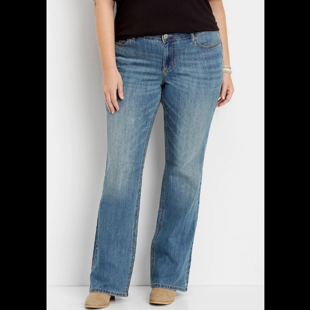 Plus Size Medium Wash Bootcut Jeans